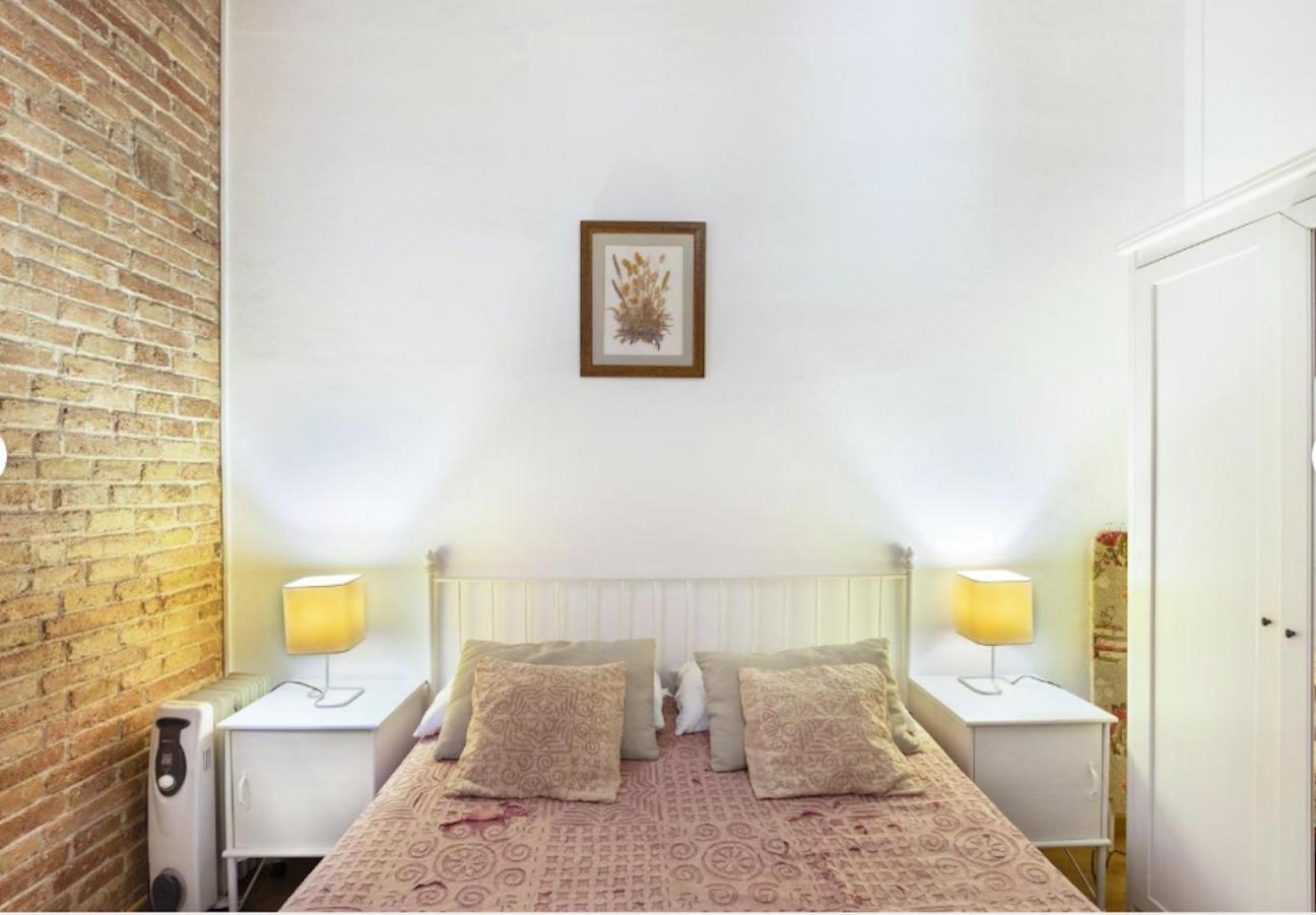 Great Apartment In Sagrada Familia With Balcony Barcelona Exterior foto